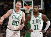 开云APP-东决关键战之夜，文班亚马如何彻底打爆防线