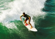 开云体育下载-绿茵公牛冲垮广厦，意甲焦点战中的力量美学与战术颠覆