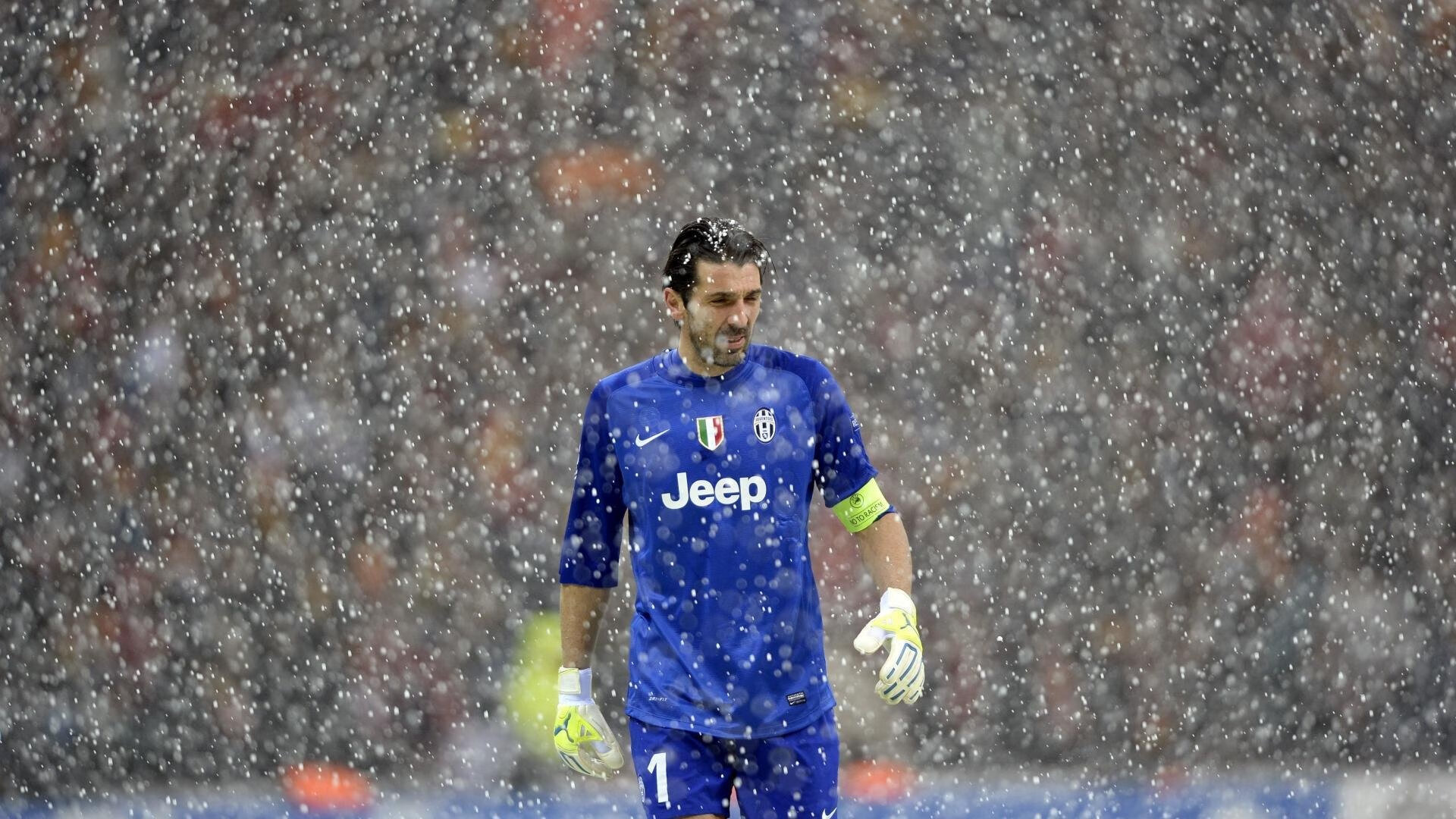 卢卡库，攻防转换的战术支点，卡塔尔世界杯如何带走牙买加的梦想